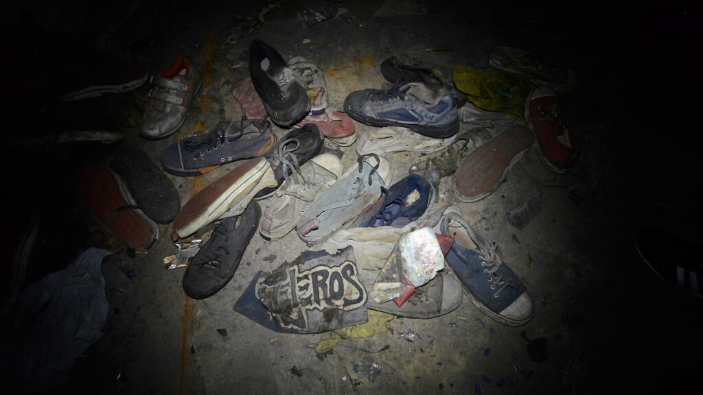 cromañon hoy - zapatillas