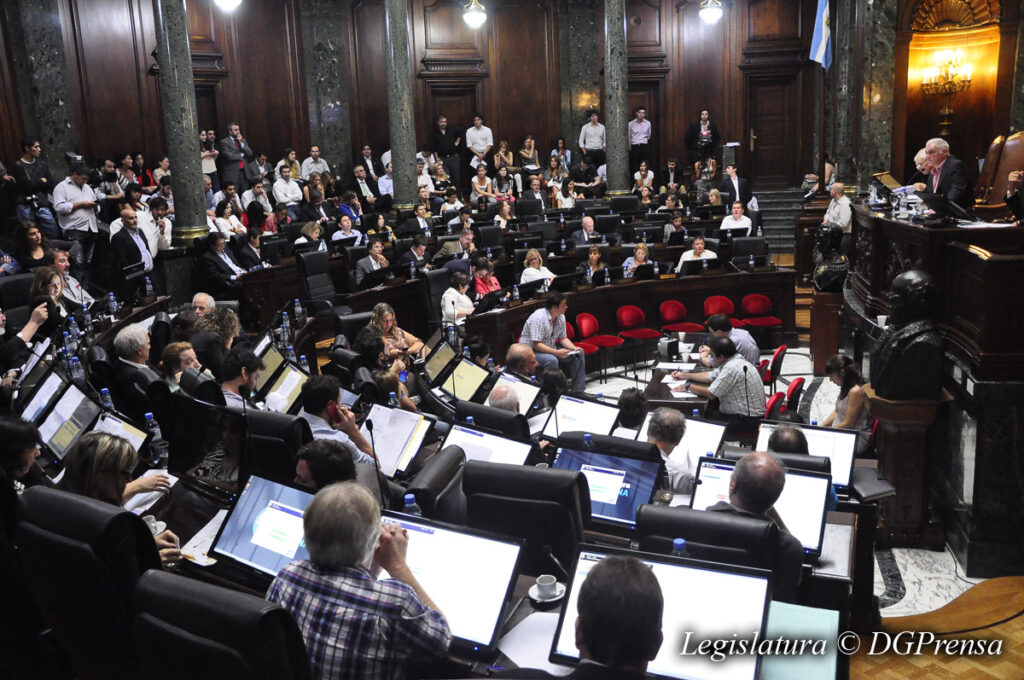 En las PASO locales no habrá voto electrónico: lo aprobó la Legislatura con votos PRO, FPV y CC