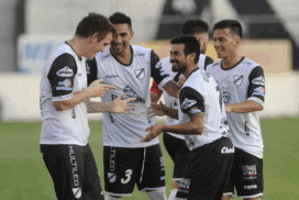 Debut triunfante: All Boys derrotó a Chacarita 1 a 0