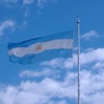 Bandera_argentina_-_Monumento_a_la_Bandera
