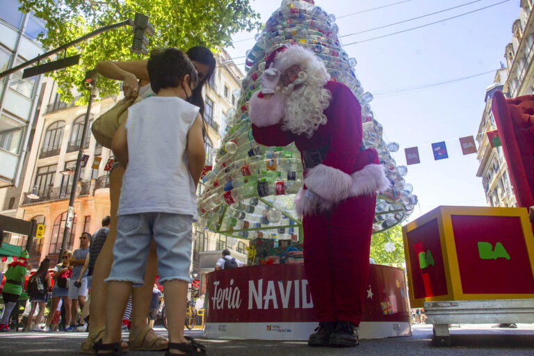 Feria Navideña en Av. de Mayo