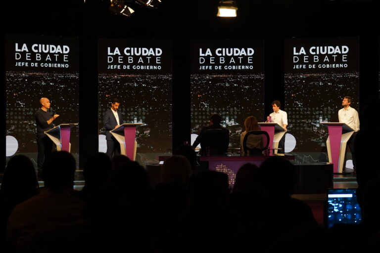 21-DEBATE