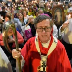 Arzobispo pidió a políticos que no se aumenten los sueldos
