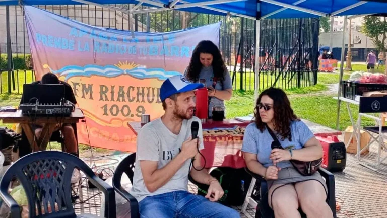 01-fm riachuelo
