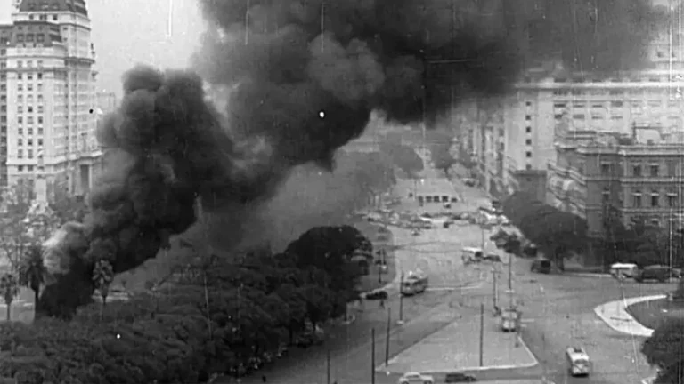 16-bombardeo