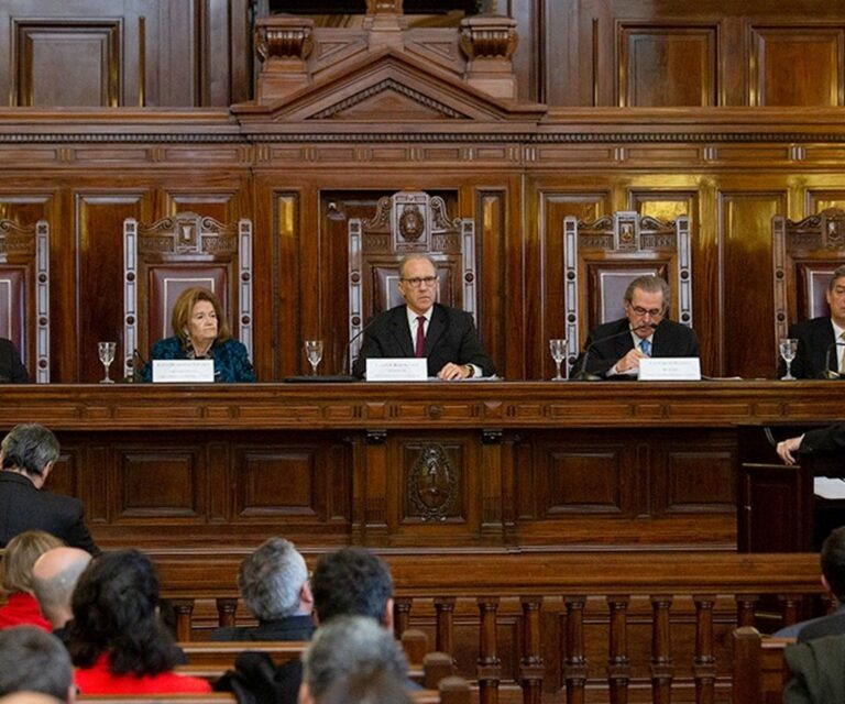 18-corte