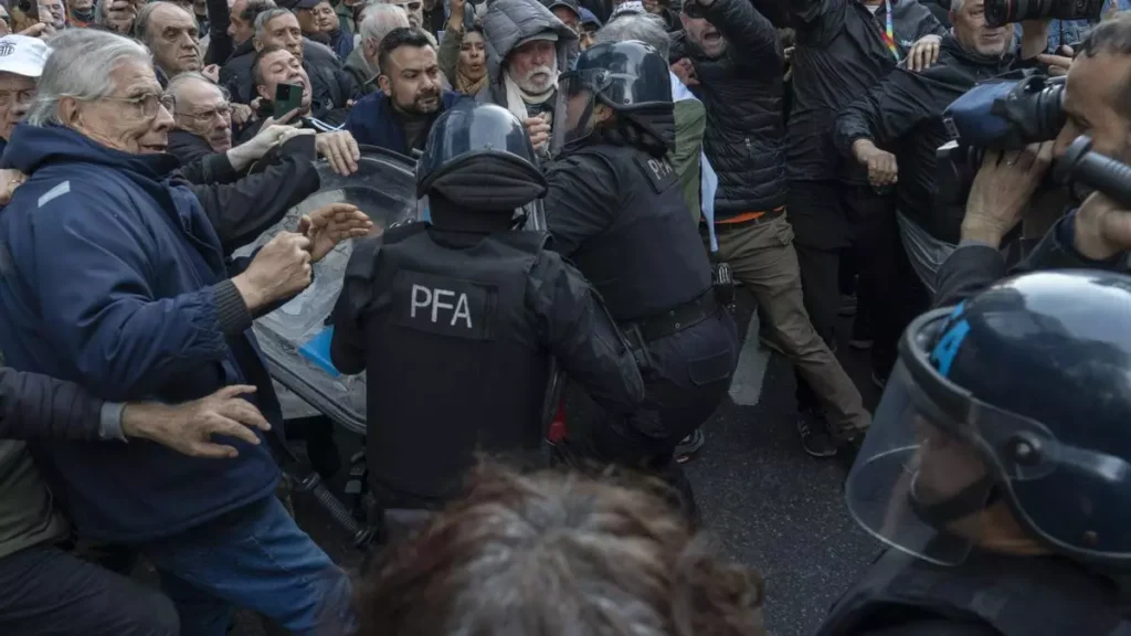 29-represion