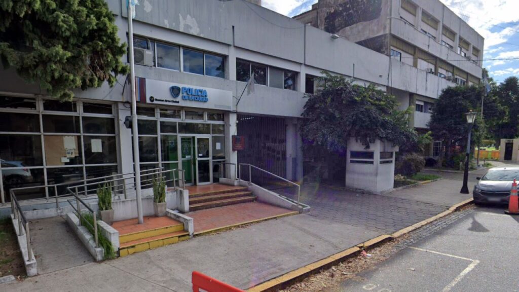 12-comisaria10b