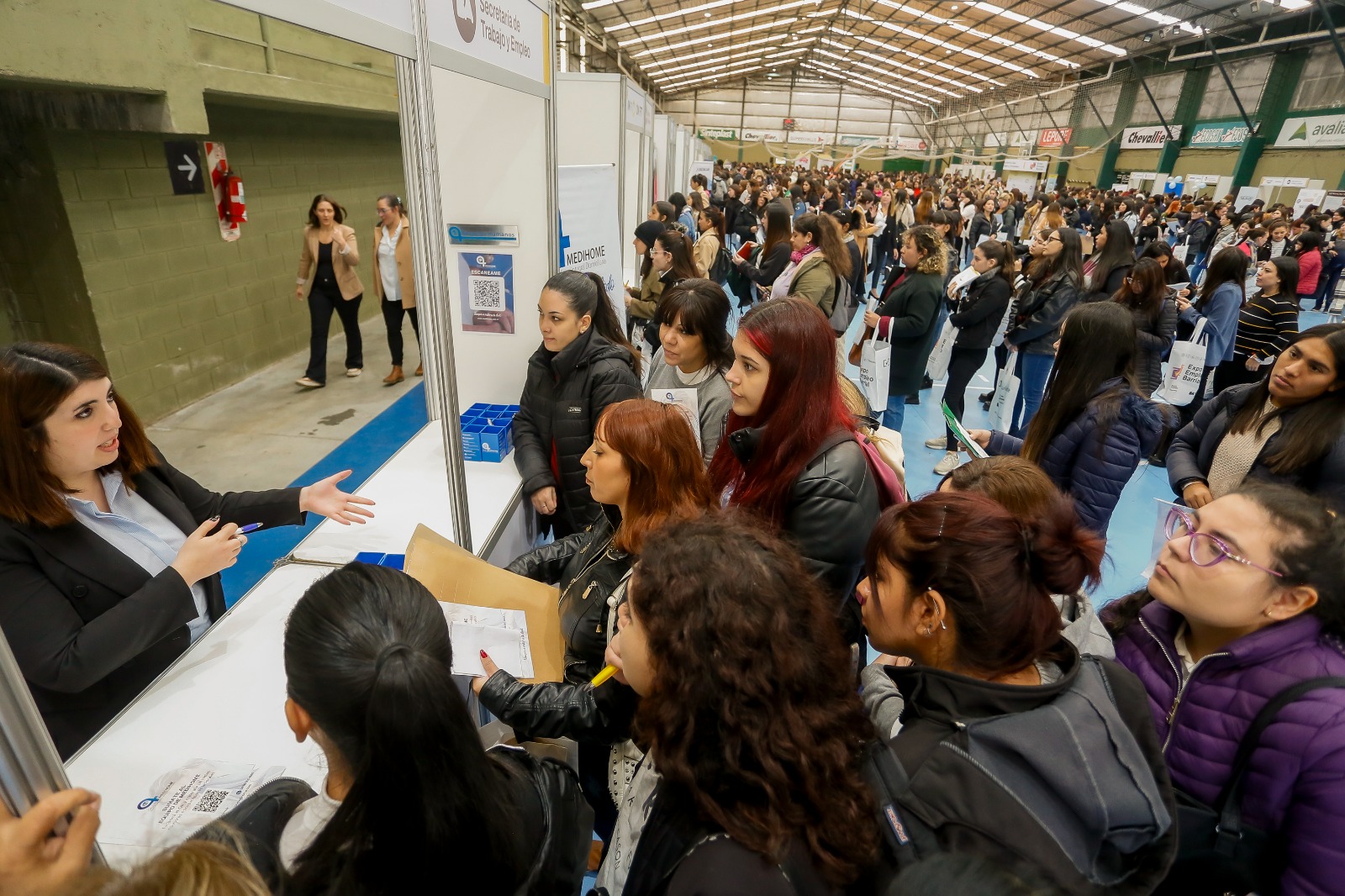 11-expo empleo