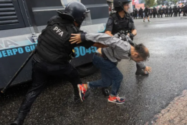 13-represion2