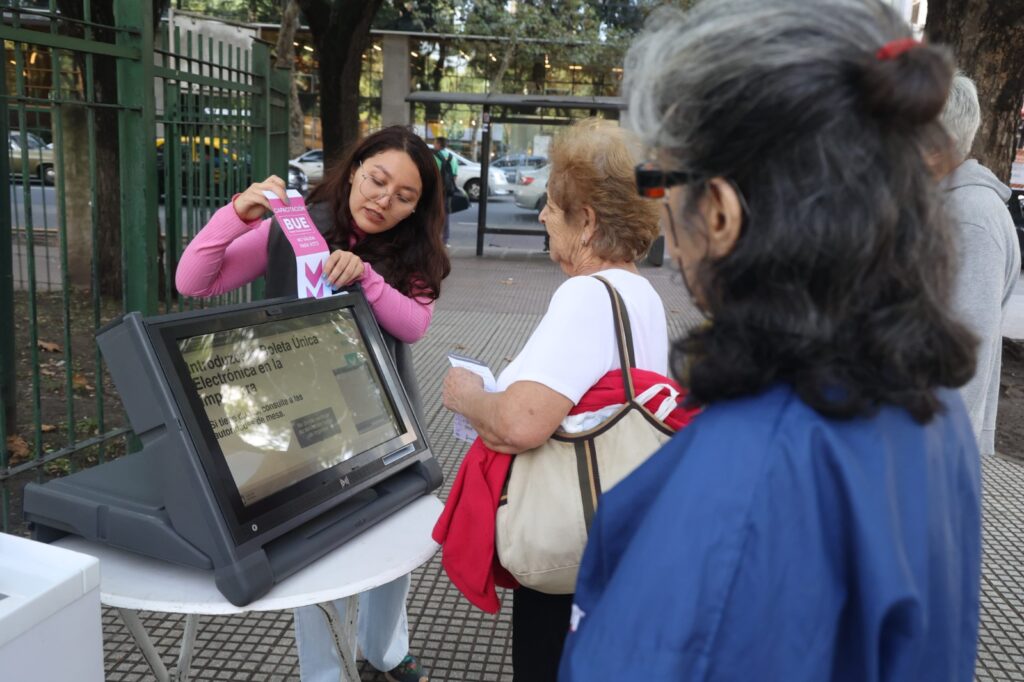 13-simulacion voto