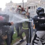 21-represion gendarmeria