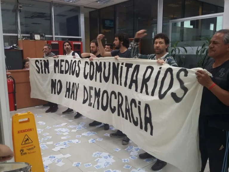 17-medios comunitarios