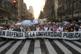 11-en defensa de la universidad