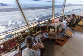 24-controladores aereos