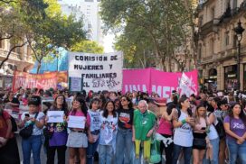 marcha a mujer