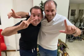 adornis