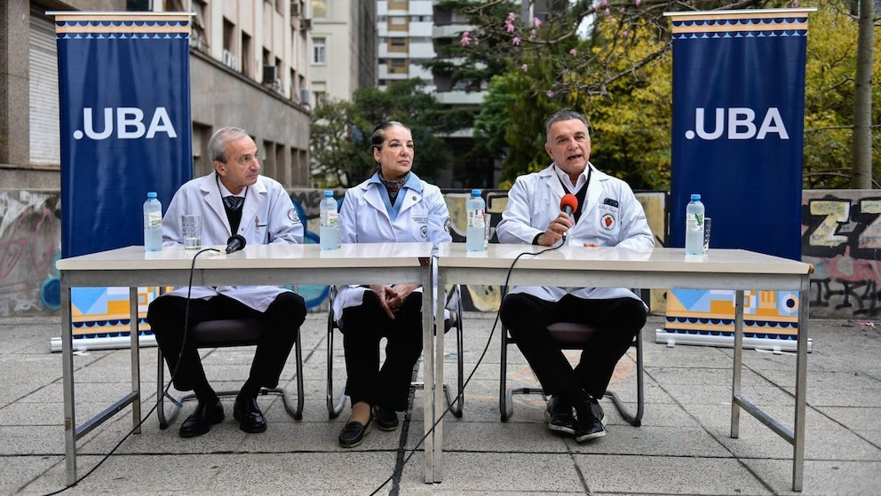 directores hospitales uba