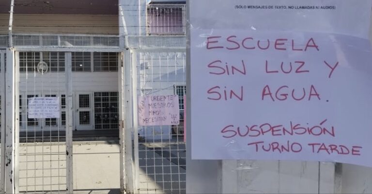 escuela sin luz