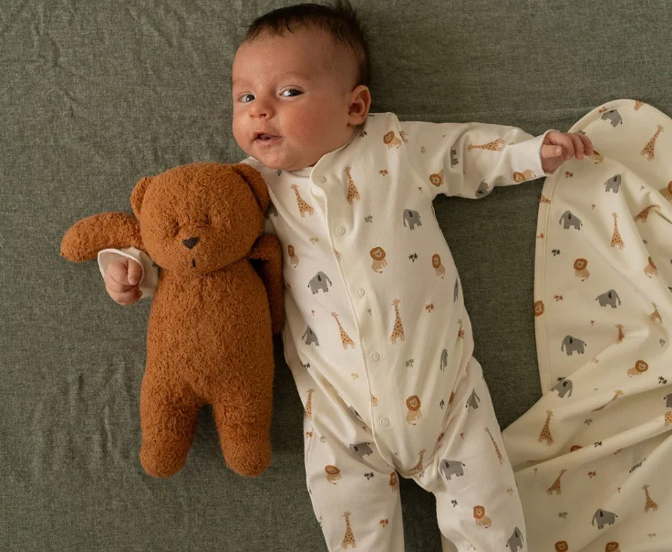 que-llevar-al-hospital-para-el-nacimiento-del-bebe-979x1024