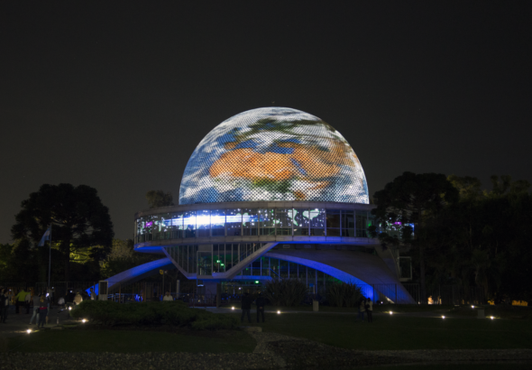 Planetario de noche